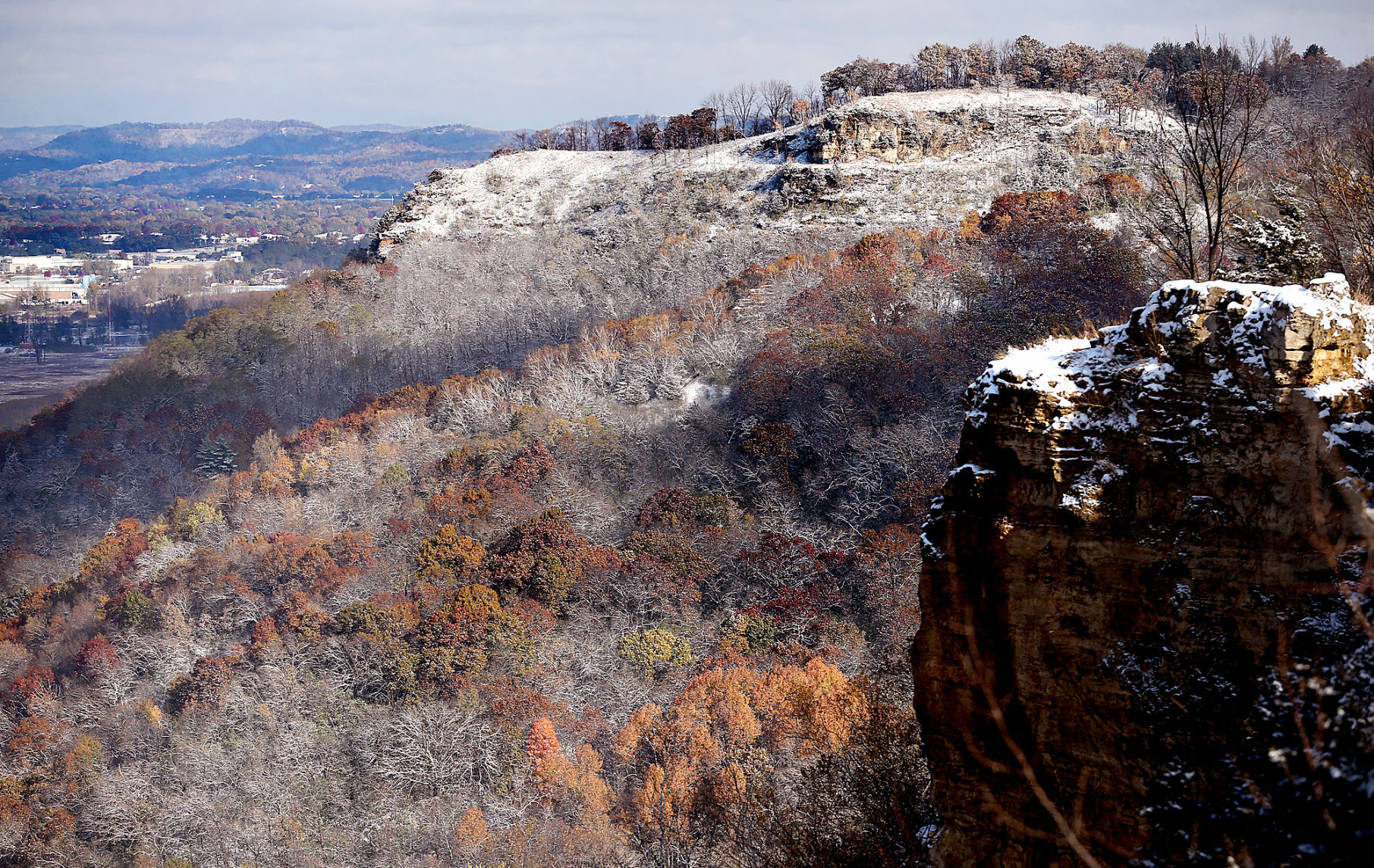 Looking north from Grandad Bluff